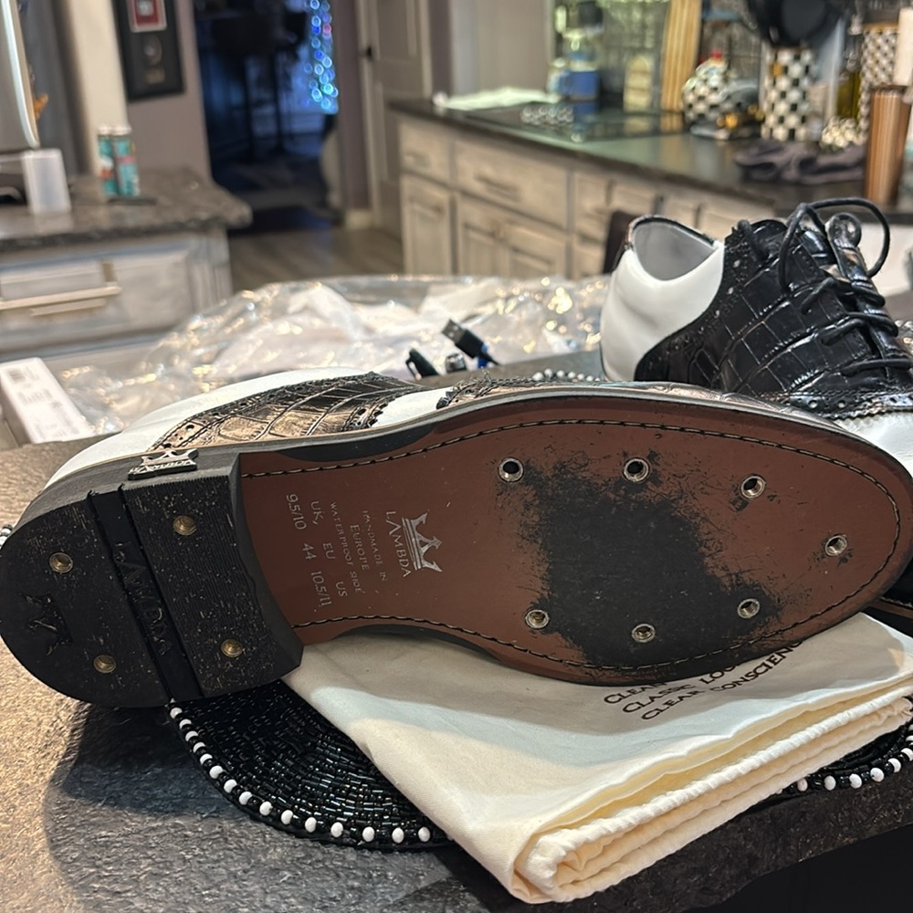 Lambda Black & White Croc Textured Genuine Leathe… - image 4